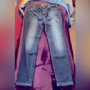 Dark Blue Women’s Skinny Jeans